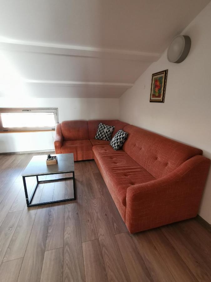 רוביני Apartments Divina מראה חיצוני תמונה